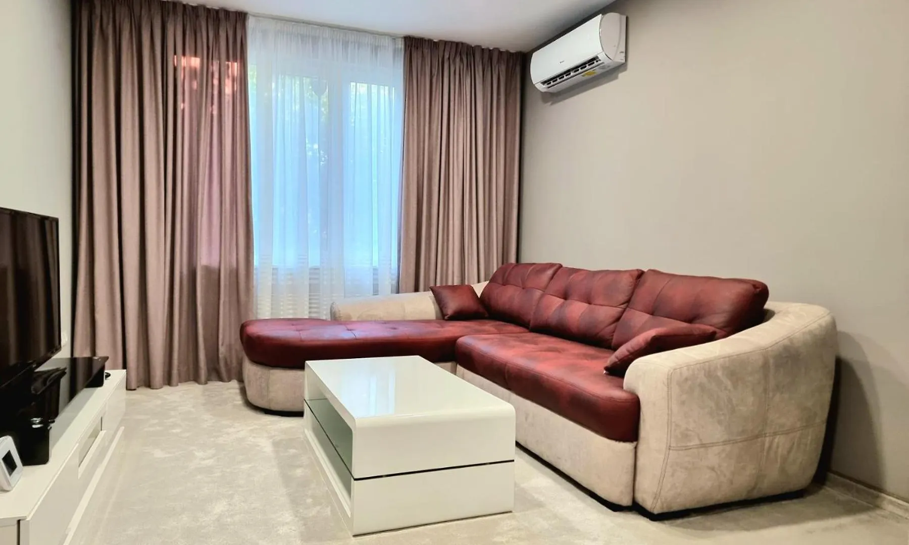 Alexandrovska - Super Centar Luxury Apartment Burgas City
